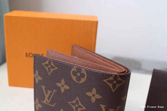 AAA Replica Ru AMERIGO VUITTON LOUIS WALLET 0817